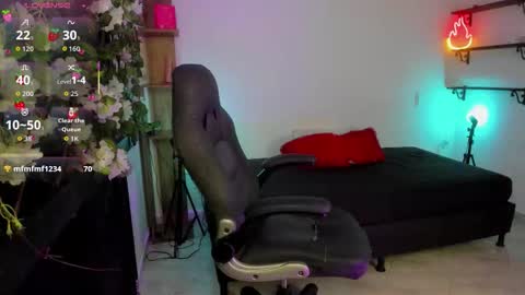 Kora Red online show from October 6, 3:19 pm