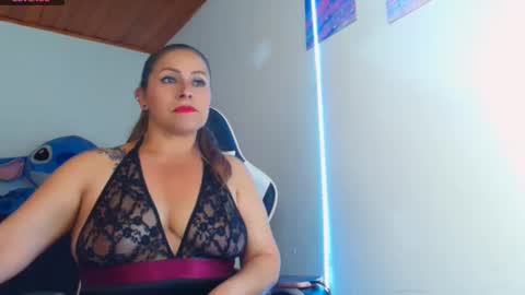 koralmum online show from March 15, 7:23 am