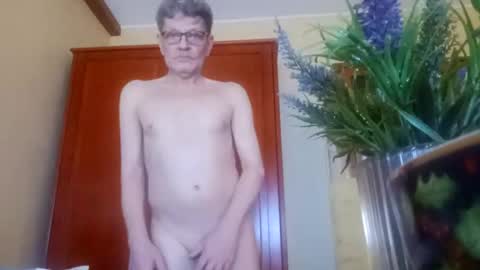 Snapshot of korek24hot chatting on February 22, 11:13 pm Korek online show from February 22, 11:13 pm