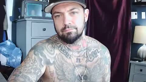 Snapshot of koululier23 chatting on January 24, 2:08 pm koululier23 online show from January 24, 2:08 pm