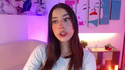 Elizabeth online show from February 24, 12:08 pm