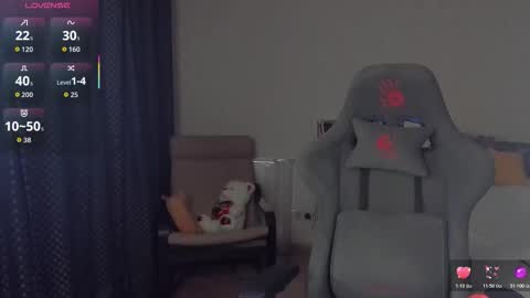 Jess online show from November 8, 11:35 am