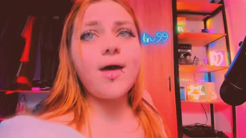 Khloe online show from April 6, 4:46 am