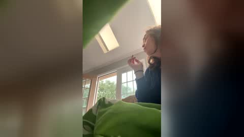 krazyred1027 online show from February 13, 11:41 pm