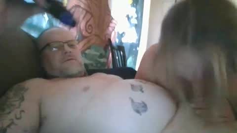 krisnnikki254 online show from November 18, 8:01 pm