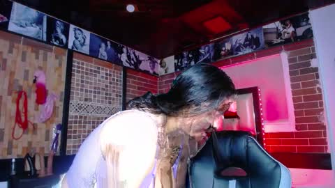 kriss_sweetboobs online show from April 9, 1:39 pm