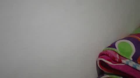 krissstall447359 online show from June 28, 12:06 am