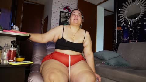 Snapshot of kristenhill1 chatting on January 28, 9:40 pm Kristen online show from January 28, 9:40 pm