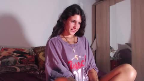 Snapshot of kristenwylde chatting on October 20, 8:14 pm Kristen Wylde -  online show from October 20, 8:14 pm