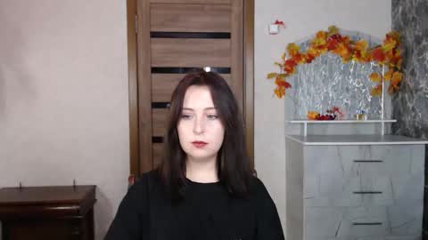 Snapshot of kristy_fran chatting on October 1, 10:08 pm Kristy online show from October 1, 10:08 pm