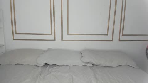 Cristina online show from March 4, 5:56 pm