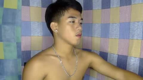 kritthanarkorn online show from April 11, 3:11 am