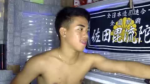 kritthanarkorn online show from February 10, 7:11 am