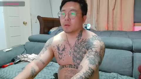 krnluvr online show from April 5, 2:25 pm