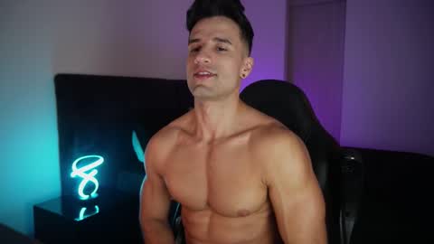 KROPS online show from December 19, 12:00 pm