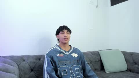 Kroy Wave  Muscle Tattoos Latino online show from May 23, 3:24 am
