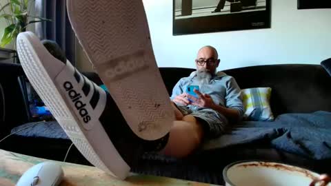 krummersaebel online show from March 3, 3:43 pm