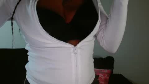 Krystal Blake online show from April 2, 3:30 pm