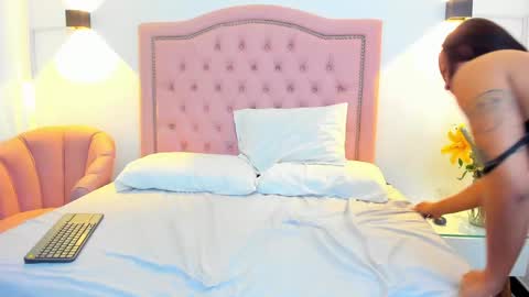 kristenfit online show from January 22, 3:40 pm