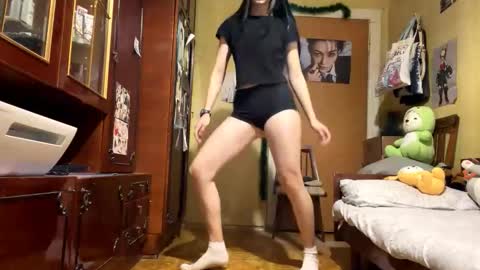 Mira online show from February 5, 4:54 pm