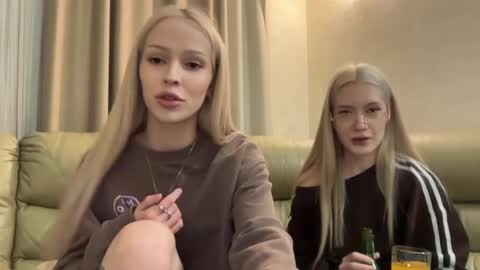 Bella and Alexandra online show from May 8, 11:43 pm