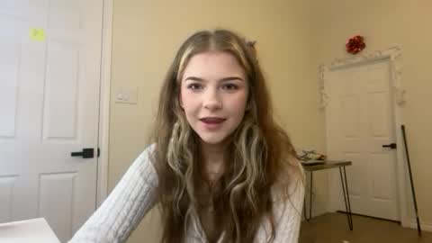 kyky online show from May 1, 4:01 pm