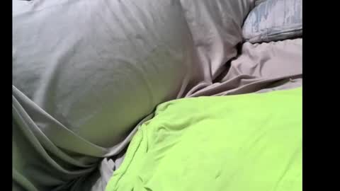 kyle390 online show from March 8, 2:12 am