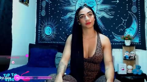 kylie online show from February 7, 9:15 pm