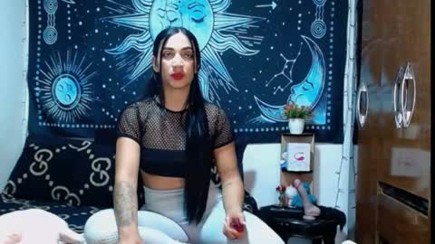 kylie online show from October 7, 10:17 pm