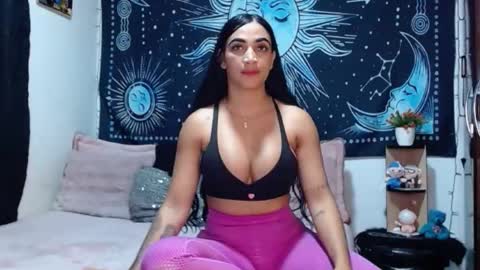 kylie online show from September 18, 1:09 am