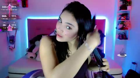 k ylie online show from September 14, 10:22 pm