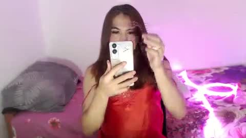 kylie_ish online show from July 22, 6:32 pm