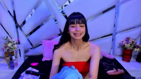 kylie online show from October 16, 2:55 am