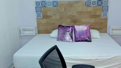 Kylie online show from February 27, 11:58 am