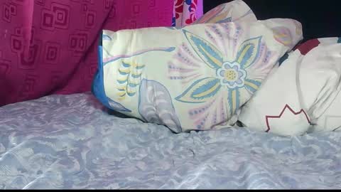 kym629357 online show from November 9, 2:04 am