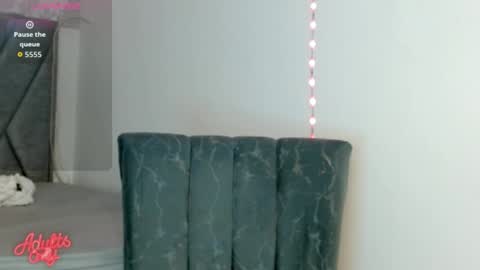 kyroestrada online show from April 10, 1:22 am