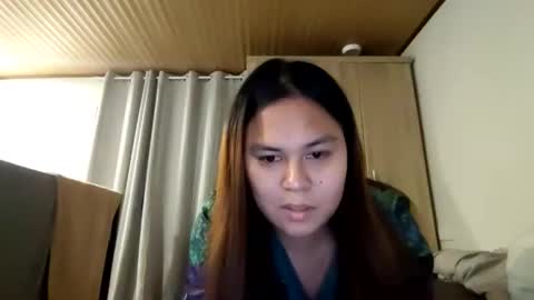 kyth143x online show from October 5, 5:20 pm