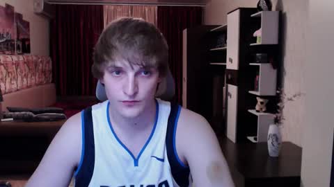 l1onkennedy online show from October 28, 6:20 pm