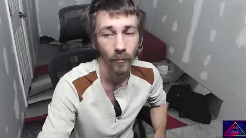 l1v1nth3dr3am online show from November 13, 9:28 pm