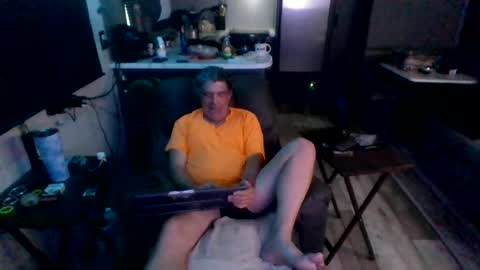 l8tniter online show from June 20, 12:17 am