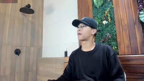 labrinthteasing online show from February 17, 1:43 pm