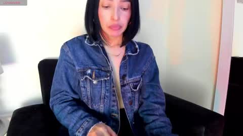 lace_victoria online show from March 25, 3:35 am