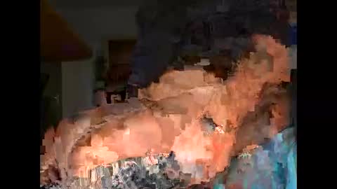 lacharcute online show from December 12, 2:44 pm