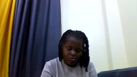 vida online show from March 23, 7:30 pm