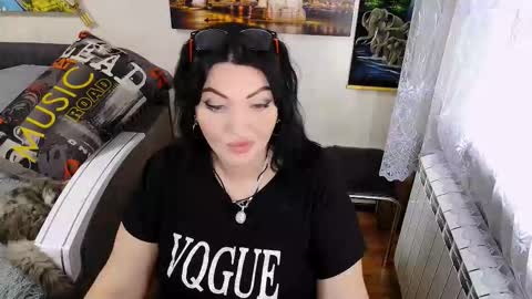 lady_boom_ online show from November 29, 5:09 pm