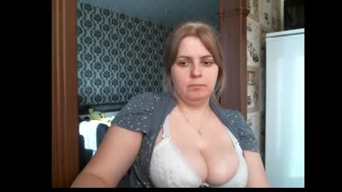 lady cute cat29 online show from February 3, 6:22 am