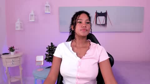 Snapshot of lady_danbury chatting on February 25, 4:57 pm Karla - Instagram lady karla1 online show from February 25, 4:57 pm