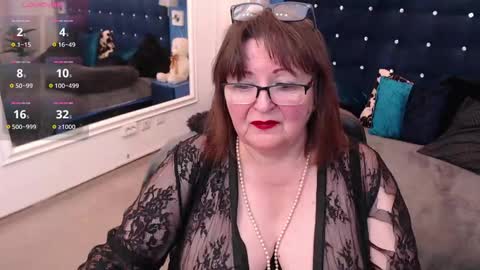 Lady Estelle online show from February 25, 9:04 pm