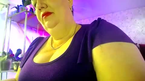Lady Gloria online show from July 4, 5:55 am