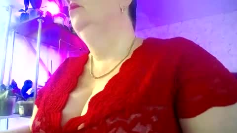 Lady Gloria online show from July 8, 5:33 am